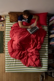 2503_HOME_EVERYBED_FILIP_KAMINSKI_OVERHEAD_2572
